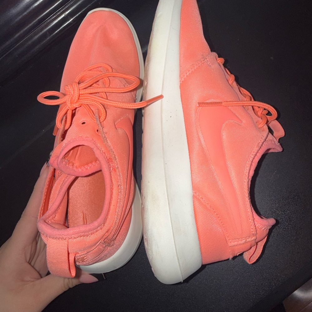 Women's Coral Athletic Sneakers nike